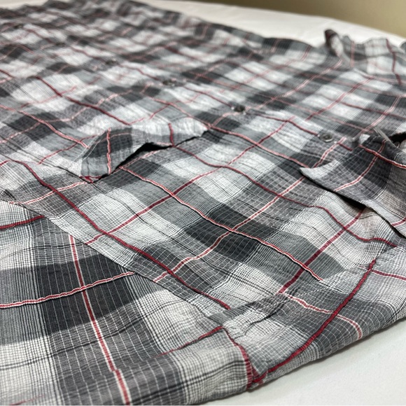 ✨4xHOST PICK✨Kühl Stallion Short Sleeve Button Down - Picture 2 of 9